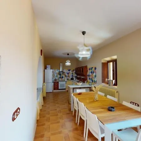 Casa Con Encanto, Gran Capacidad Alojamiento-24 Personas * Dona Rama