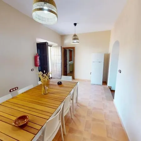 Casa Con Encanto, Gran Capacidad Alojamiento-24 Personas * Dona Rama